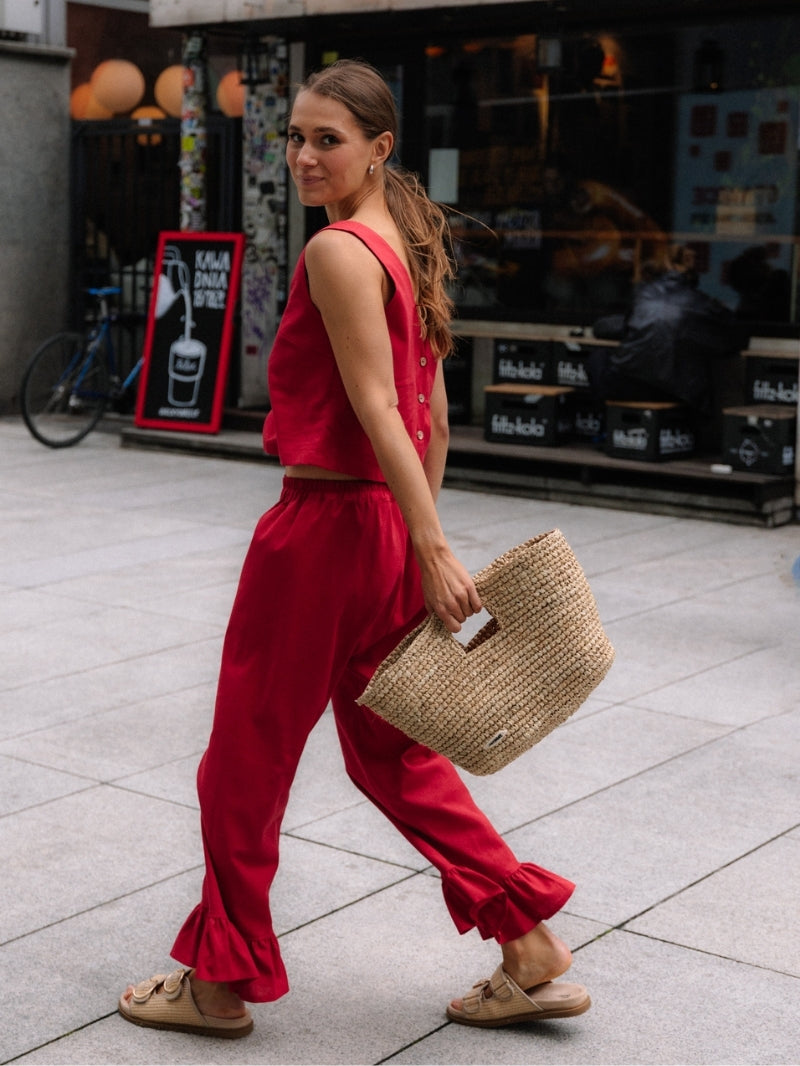 Czerwone letnie spodnie damskie z lnu z szerokimi nogawkami - set z czerwoną koszulką lnianą