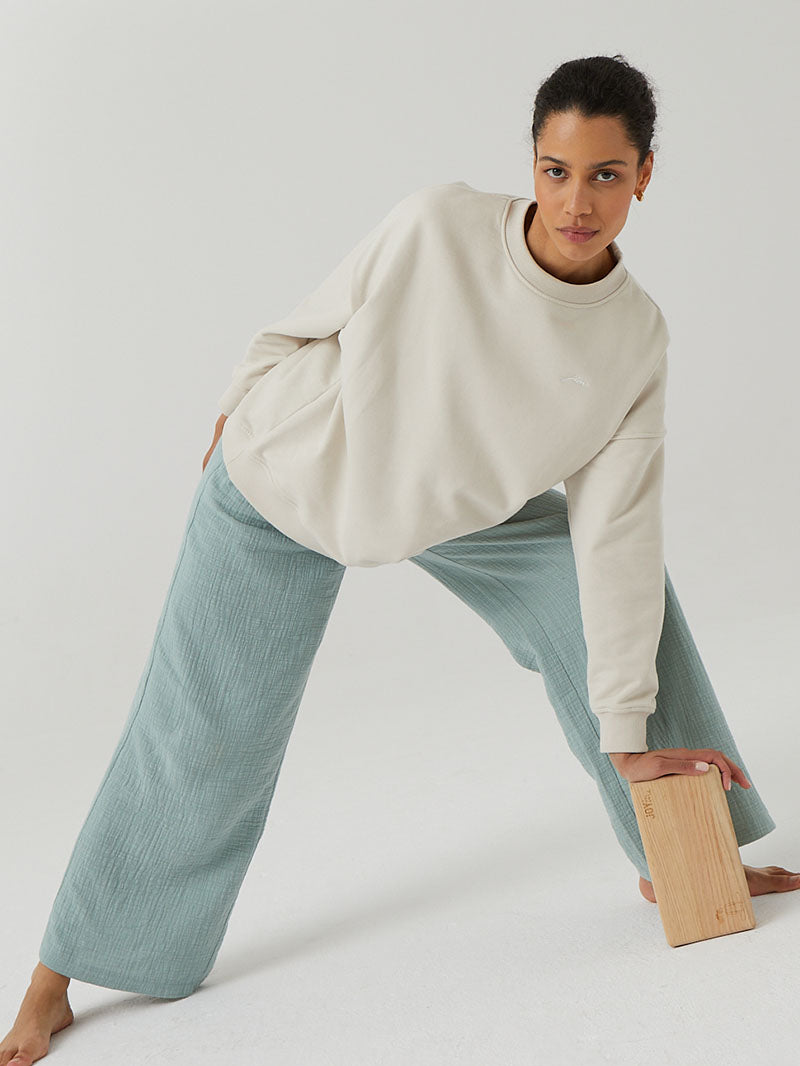 dębowa kostka do jogi Grow Expand - skłon joginki