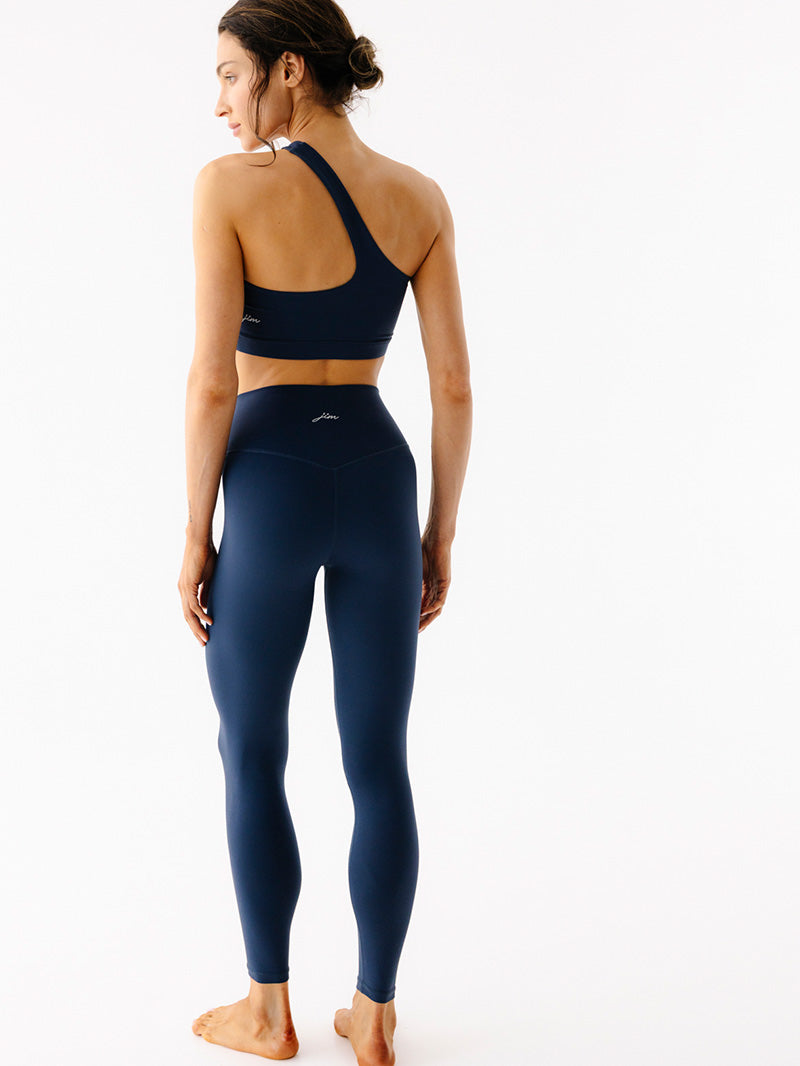 Granatowe legginsy do jogi z wysokim stanem Unity - widok z tyłu