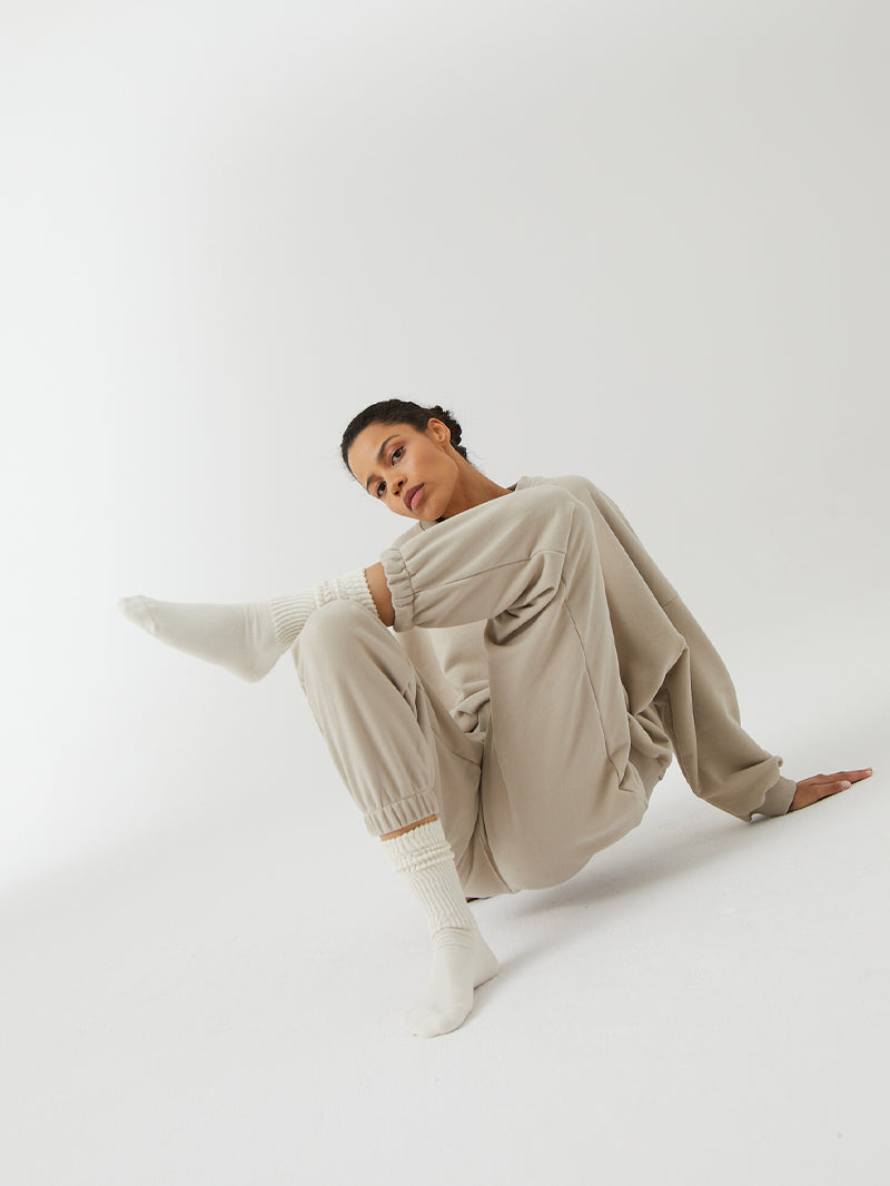 Miękkie, kremowe bawełniane skarpetki damskie