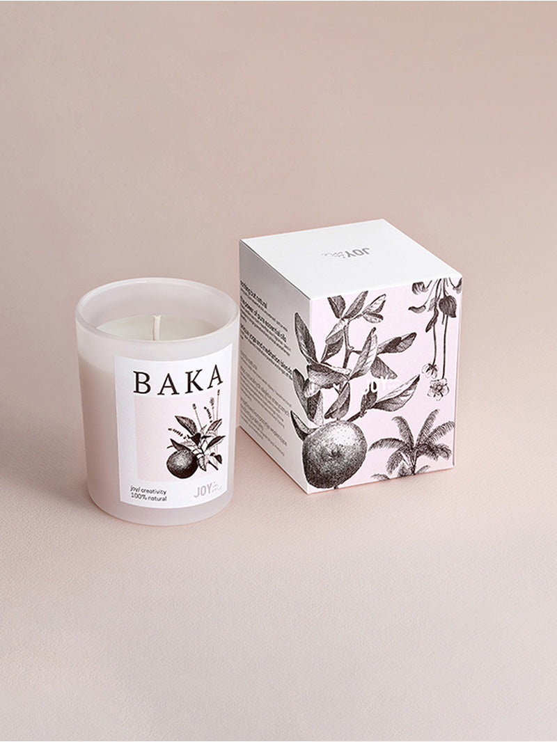 naturalna sojowa świeca do medytacji Baka z opakowaniem