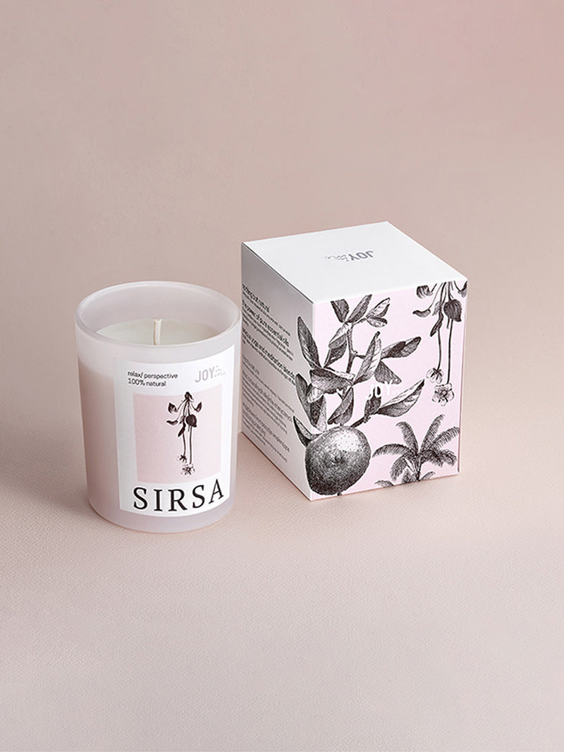 naturalna sojowa świeca do medytacji Sirsa z opakowaniem