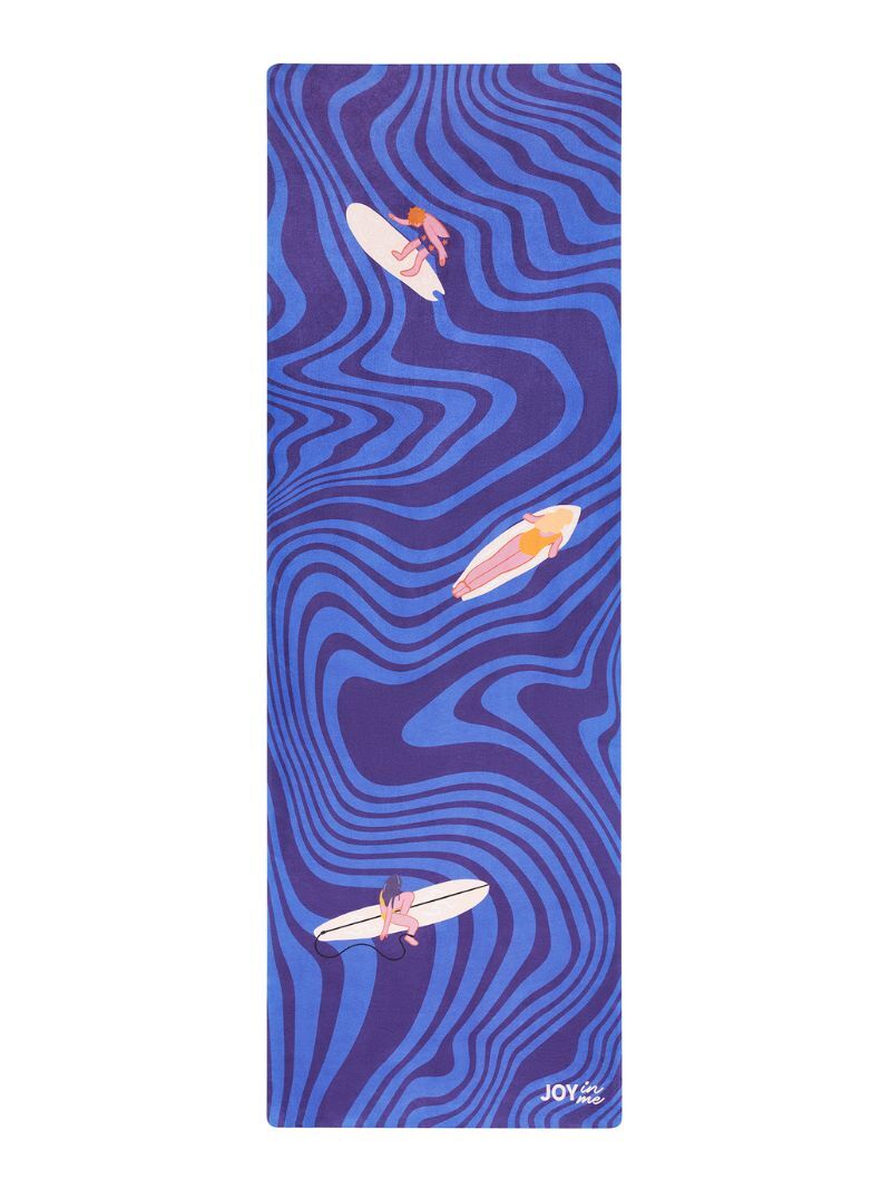 Niebieska składana mata do jogi 1mm z grafiką surferki