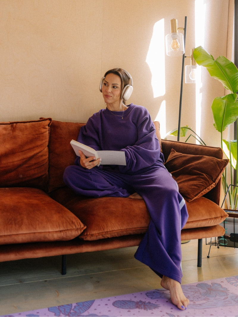 Szeroka damska bluza oversize w ciemnym fioletowym odcieniu z serii Spark o skróconym fasonie