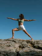 Stanik sportowy Embody Wild Sage do jogi – JOYINME