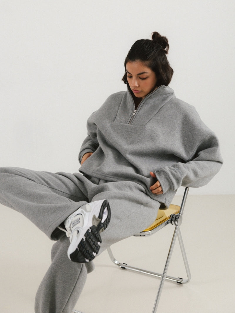 Szara oversize bluza damska typu half-zip wykonana z miękkiej bawełny - set ze spodniami w tym samym kolorze